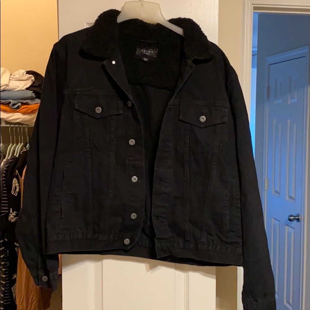 Black denim jacket fleece collar